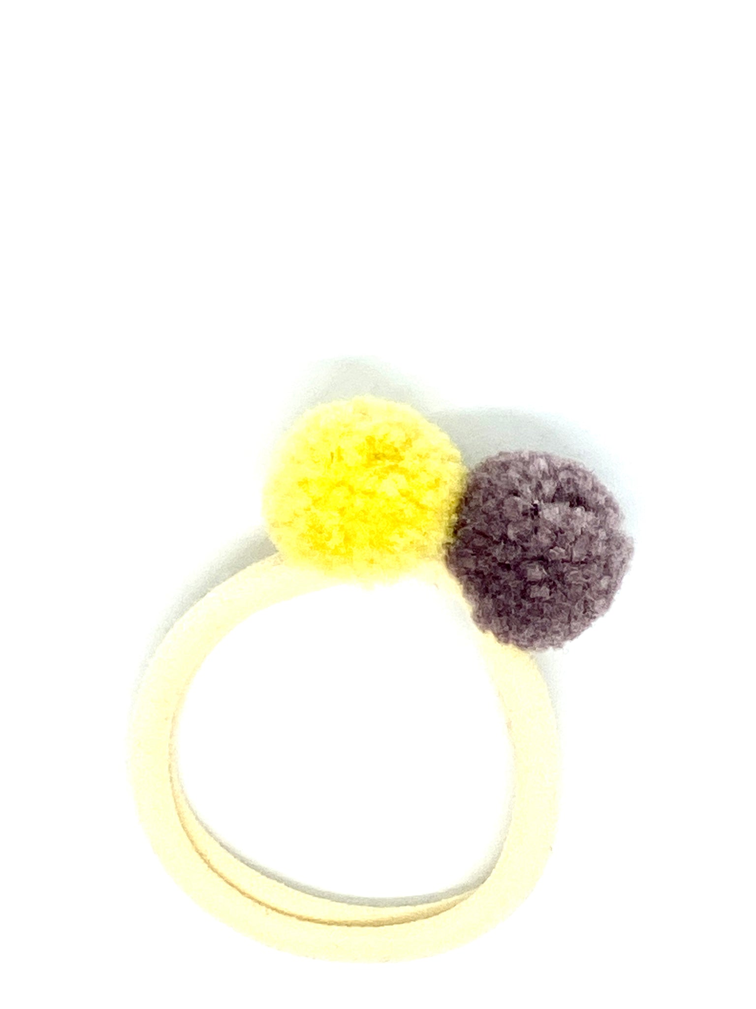 Haargummi mit Pompom