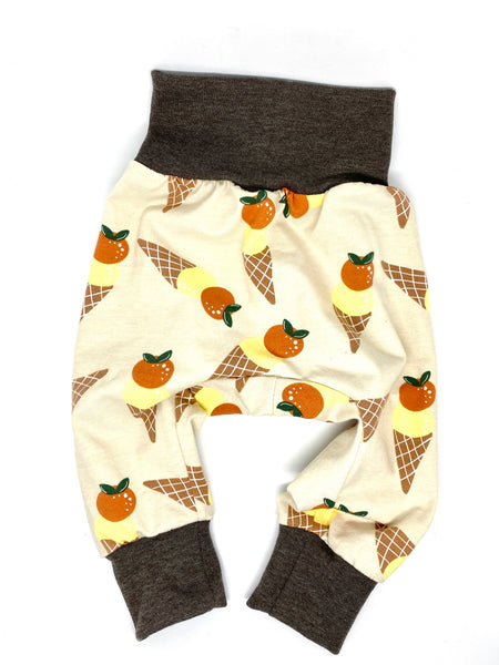Babyhose gross
