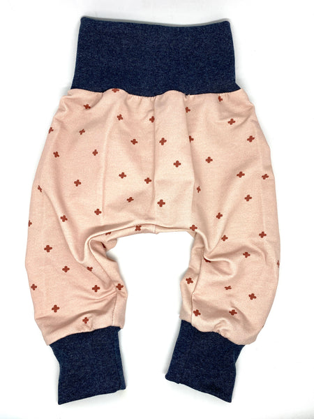 Babyhose gross