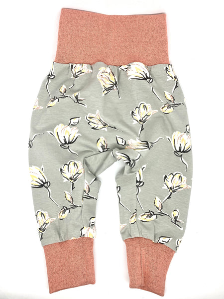 Babyhose gross